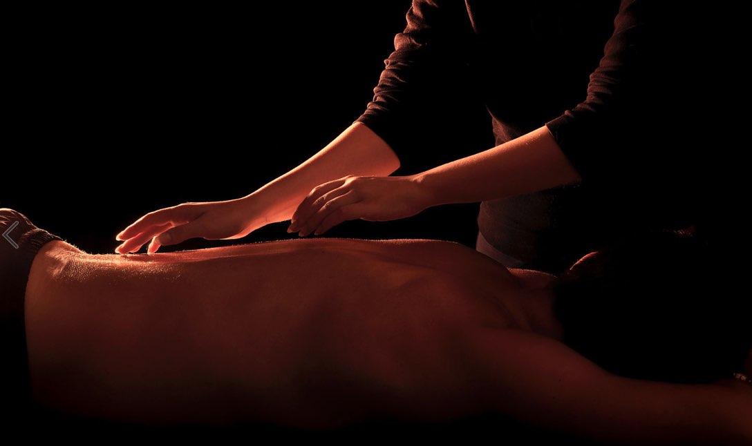 Энн - Эротический массаж в отеле - 65 фото